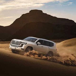 Land Cruiser VXR 