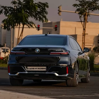 BMW 735i